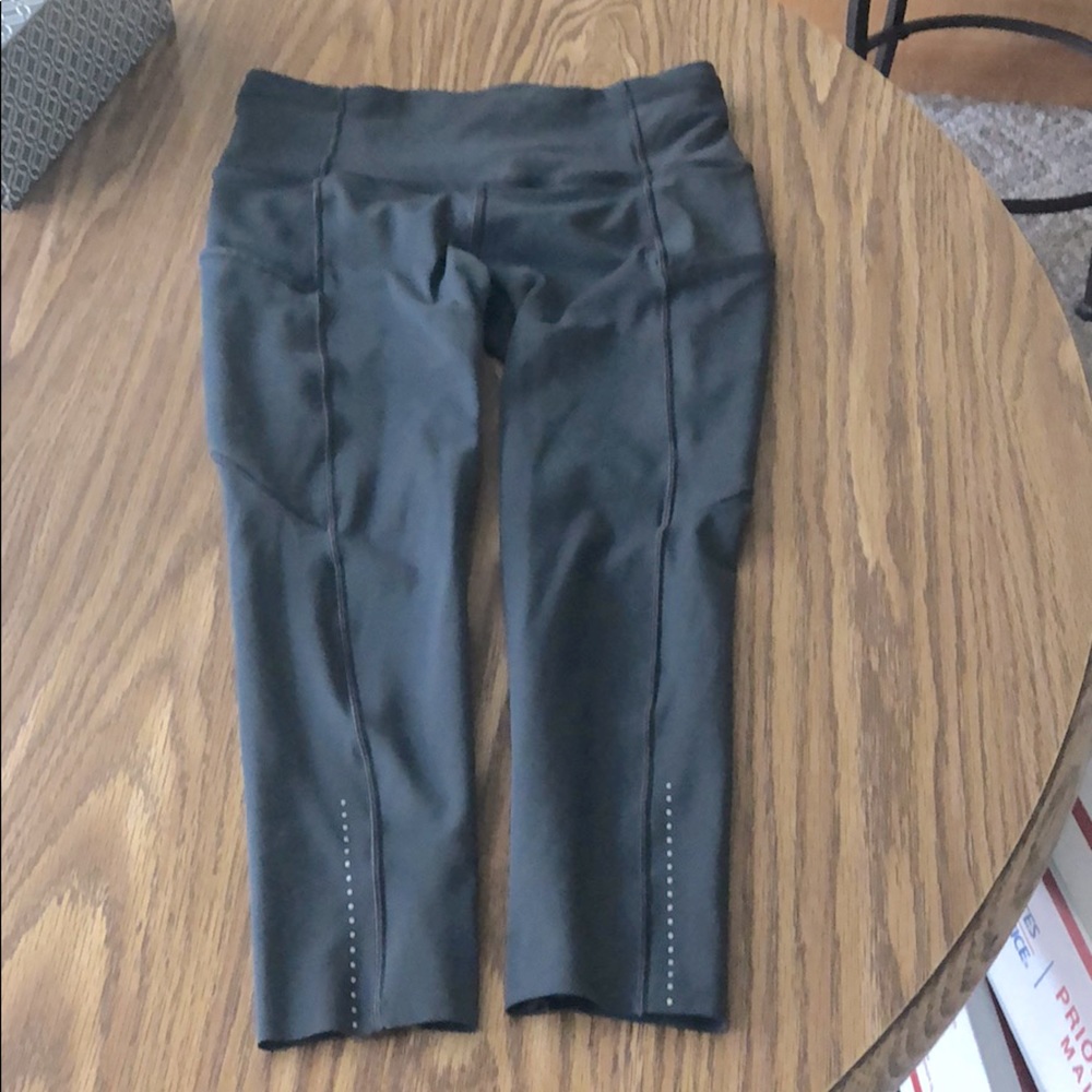Fast and Free Crop 19”